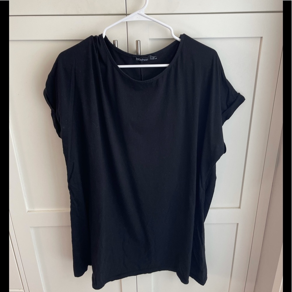 3/$15 Boohoo Cuff Sleeve Tshirt